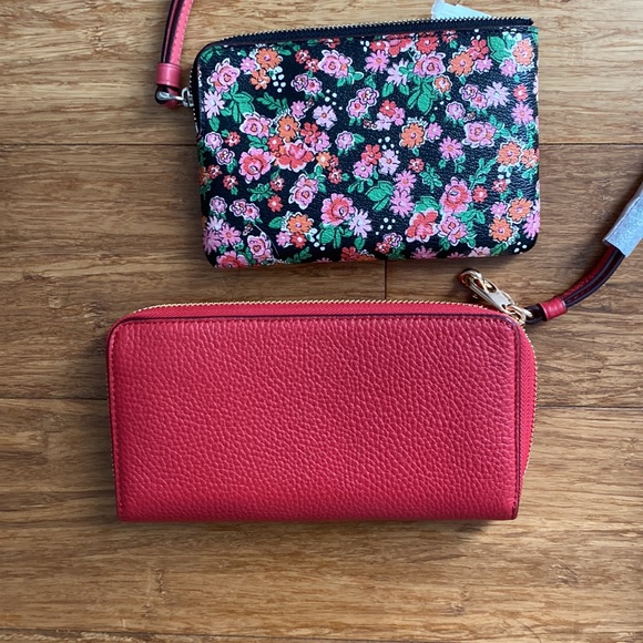 NWT! Coach Reversible Floral tote w/bonus pouch 5 set- - Picture 8 of 12